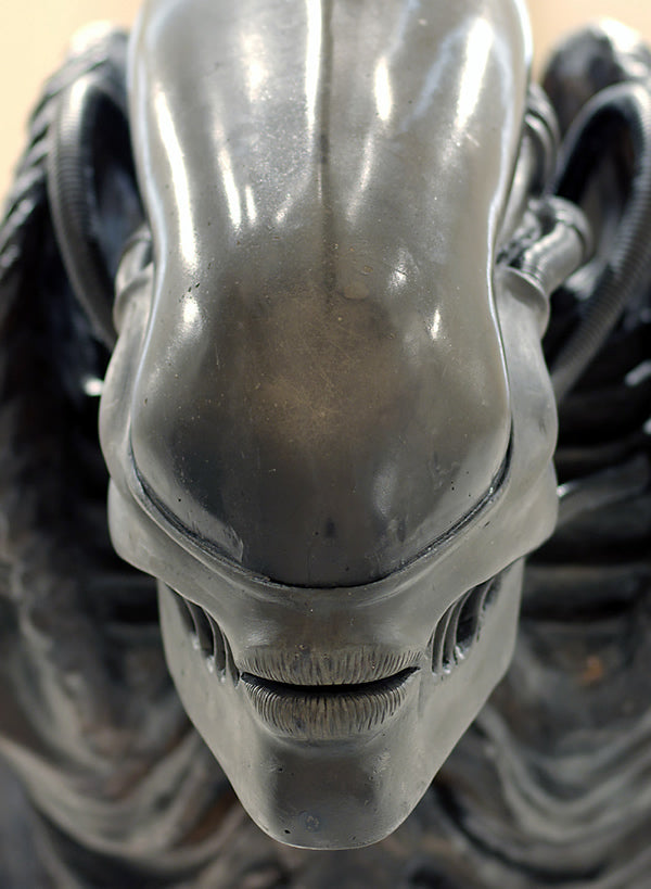 Acercamiento de boca de alien.